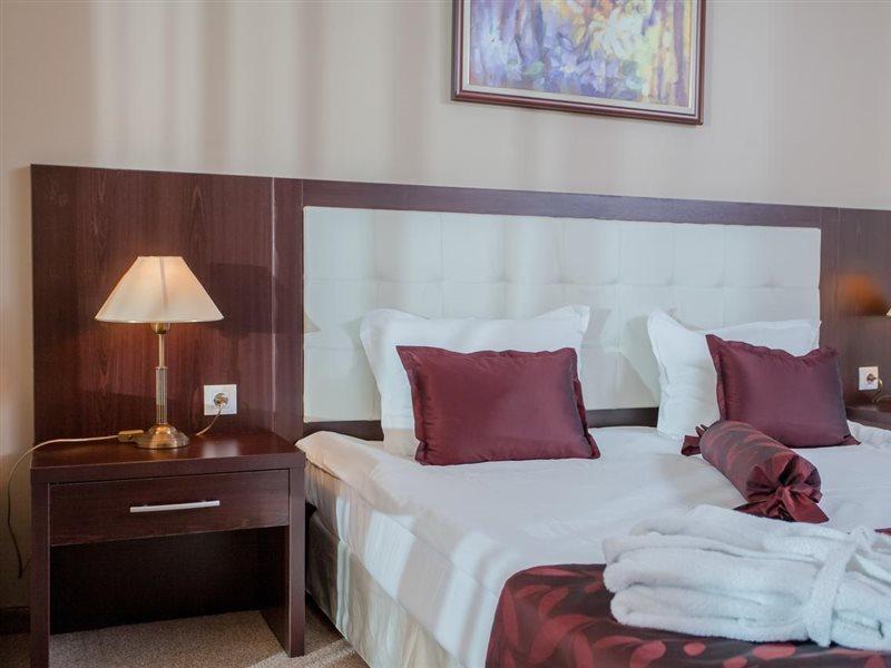 Saint Thomas Holiday Village Sozopol Exterior foto